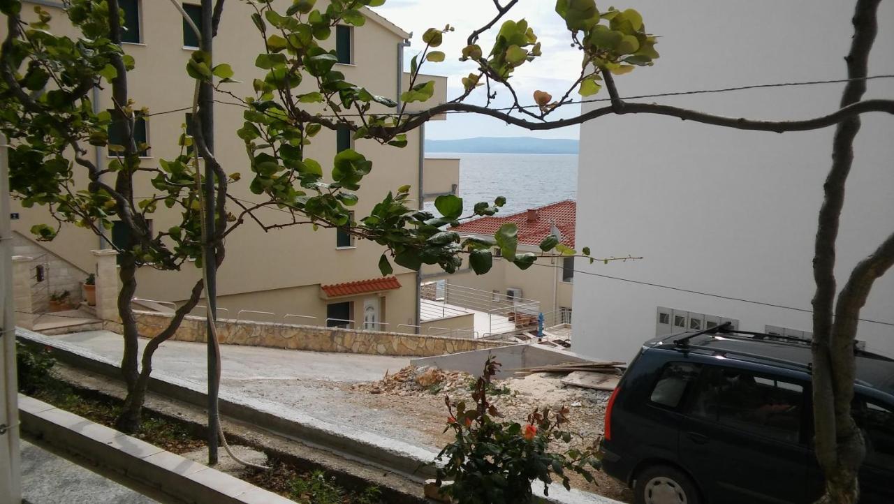 Family Friendly Apartments With A Swimming Pool Businci, Ciovo - 11232 Trogir Exterior photo